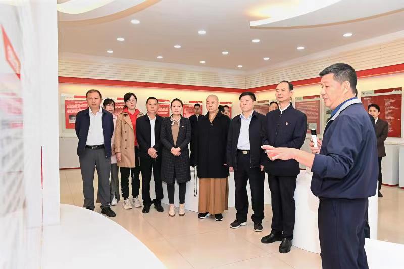 福建省人大常委會黨組書記、副主任雷春美和全國人大代表到順昌虹潤等地調(diào)研